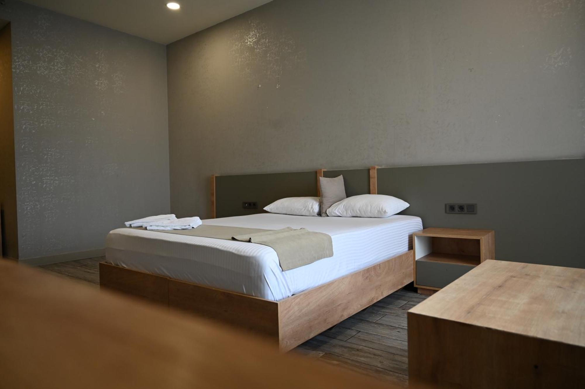 Apart Otel Agora 2*